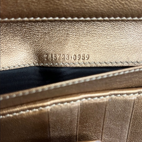 Gucci EUC  Monogram Lovely Heart Continental Canvas Wallet - Picture 12 of 12